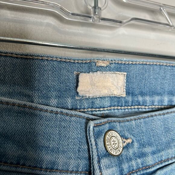 MOTHER Undone Hem Looker Crop in Cliffhanger - Picture 5 of 7